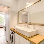 Appartamento Downtown Srl - Waterfront Cinque Terre La Spezia